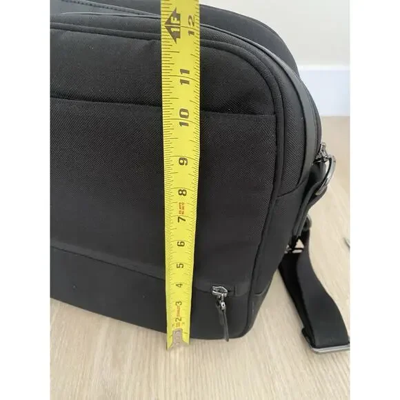 Nuna Verona Baby Diaper Bag Messenger Shoulder Strap Backpack Black Gray EUC - Picture 13 of 14